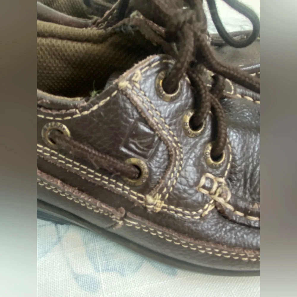 Sperry brown pebbled leather size 12 loafers with lug sole.